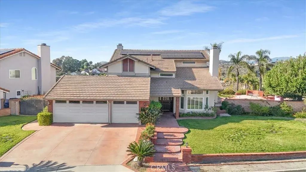 931 Sky Meadow, Walnut
