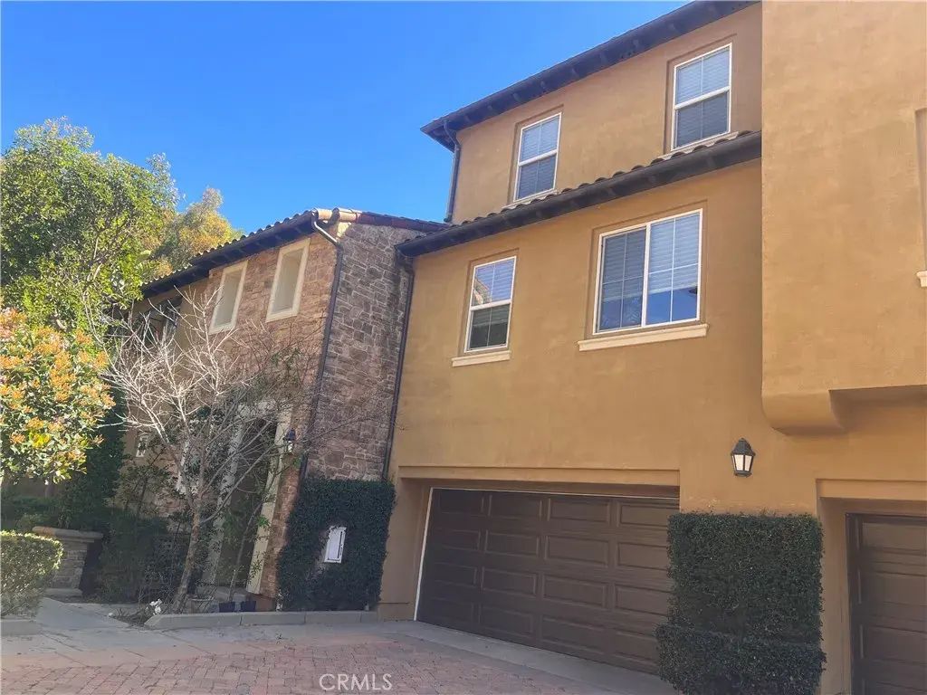 31 Gingerwood, Irvine