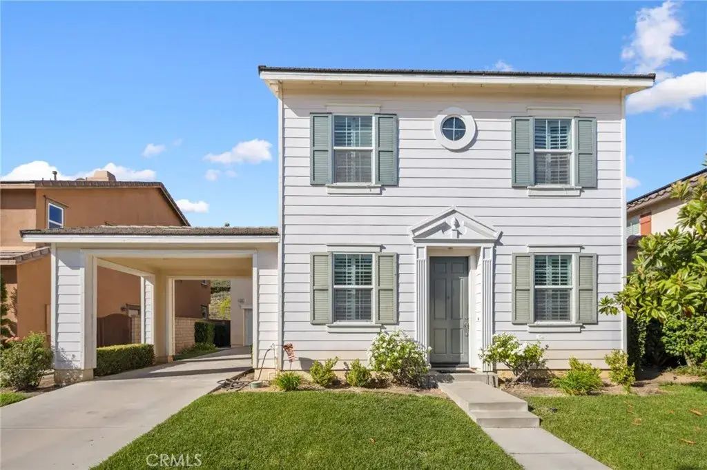 653 E Gardenia Drive, Azusa