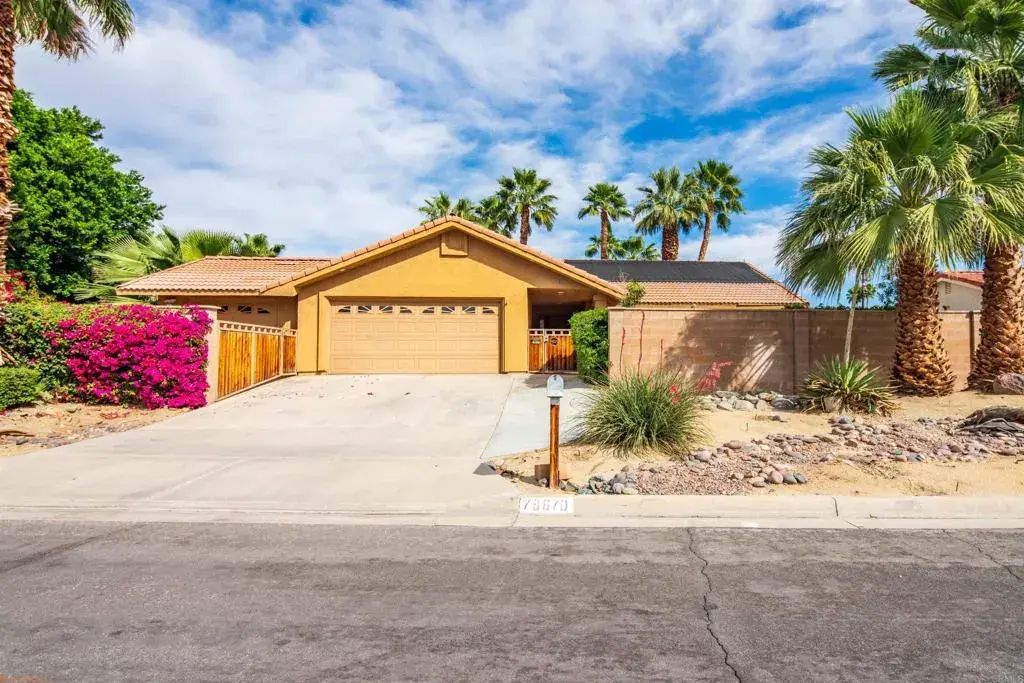 78670 Avenida La Torres, La Quinta