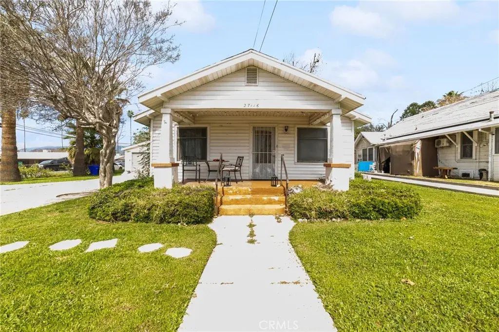27116 Pacific, Highland
