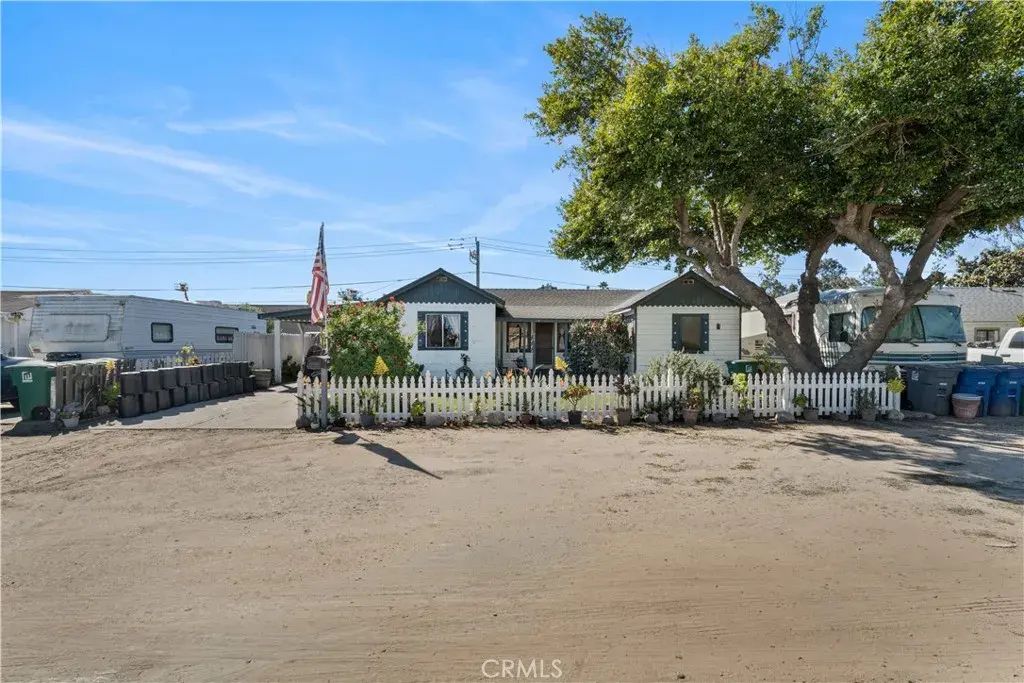240 Prescott, Santa Maria