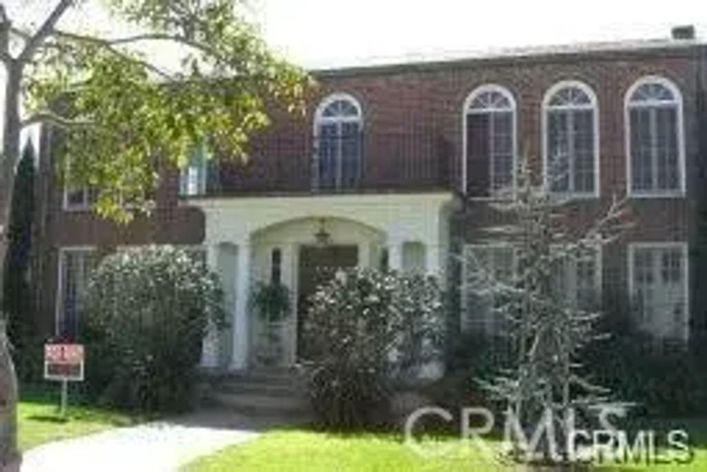 2718 E 2nd, Long Beach