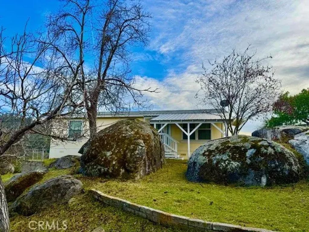 4451 State Highway 49 South, Mariposa