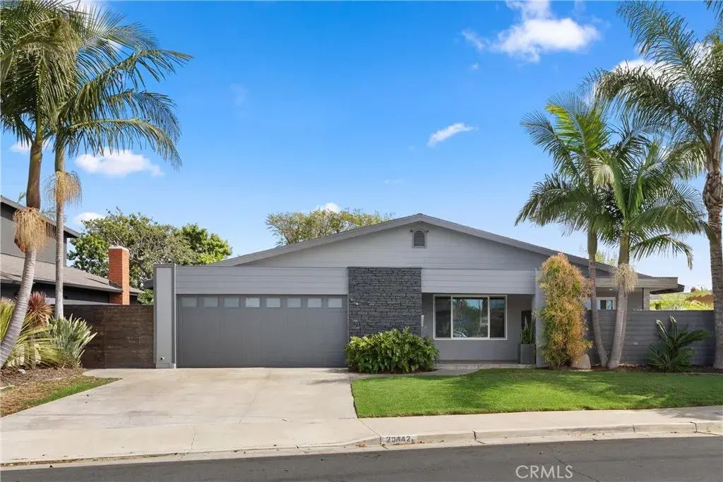 20442 Harbor Isle Lane, Huntington Beach