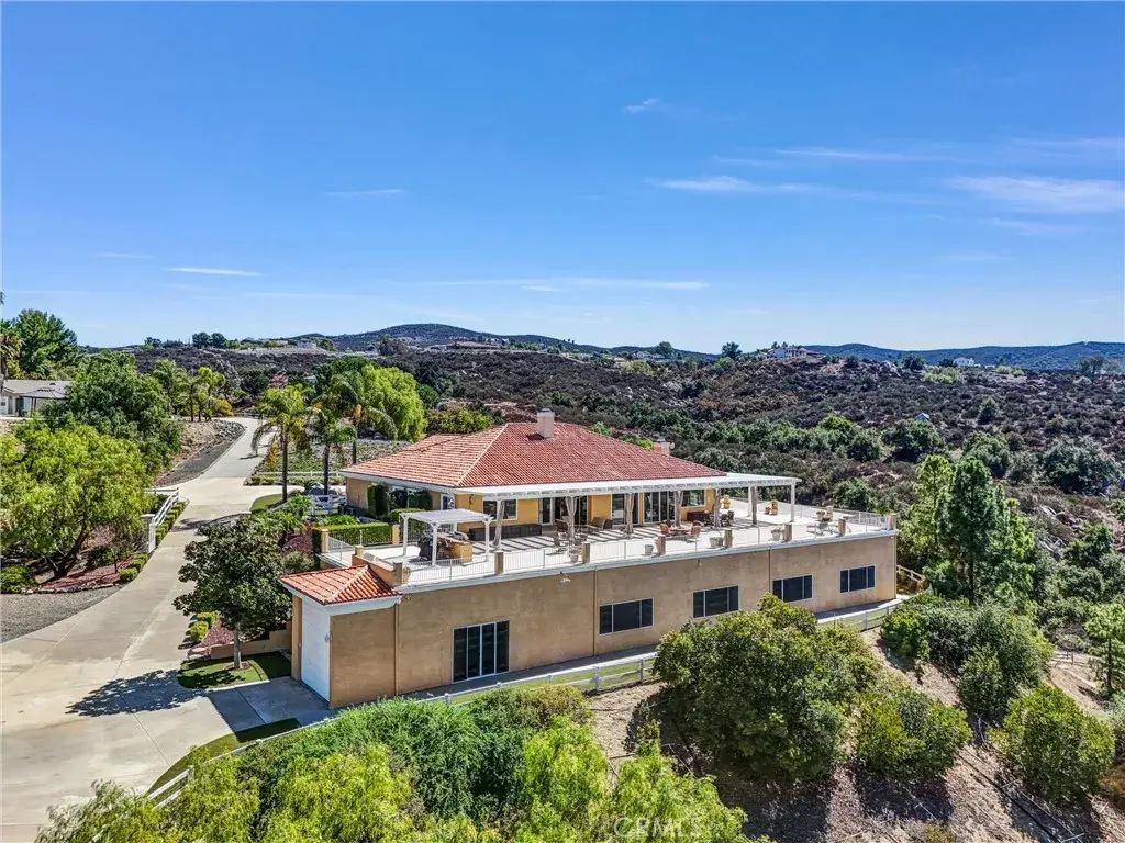38525 Via De Oro, Temecula