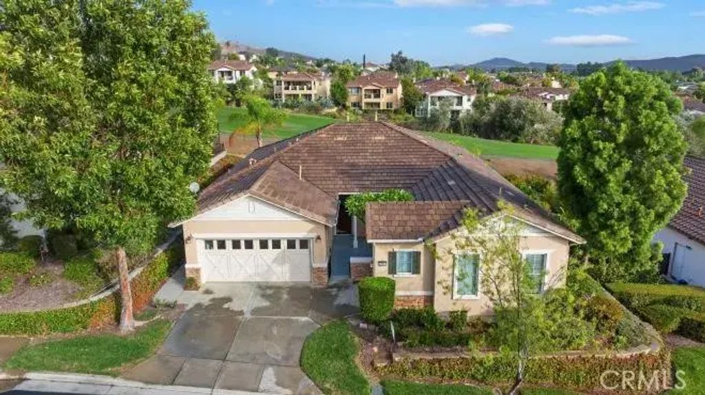 23833 Fawnskin Drive, Corona