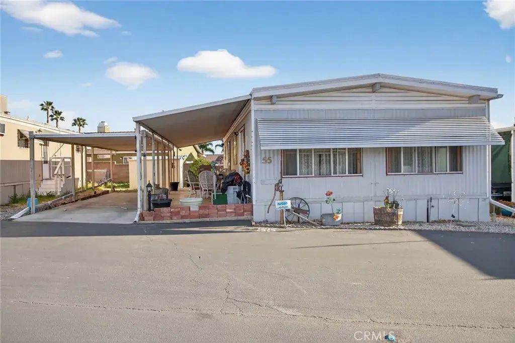 12656 2nd St 55, Yucaipa