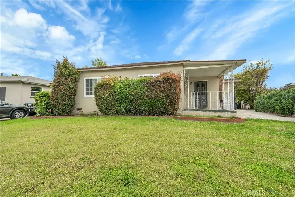 1516 W Hellman Avenue, Alhambra