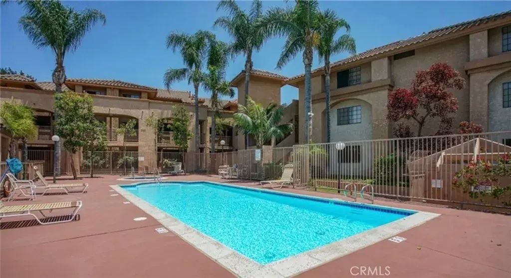 4121 Hathaway Avenue 3, Long Beach