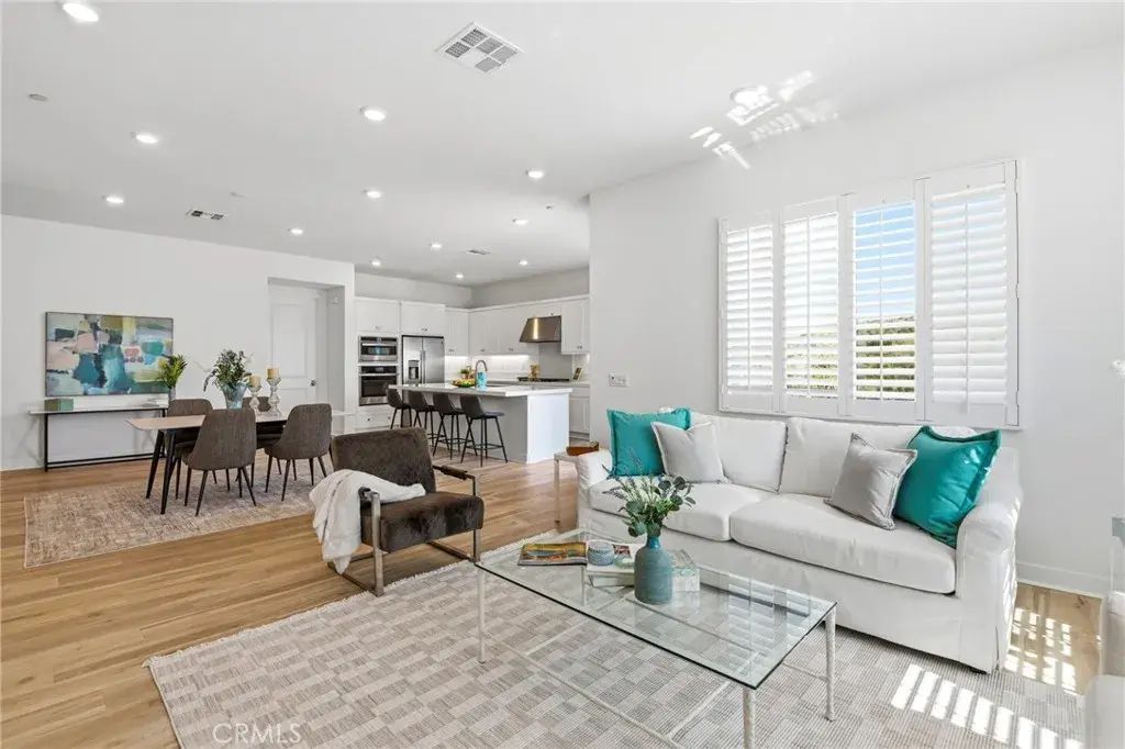 191 Sash, Irvine