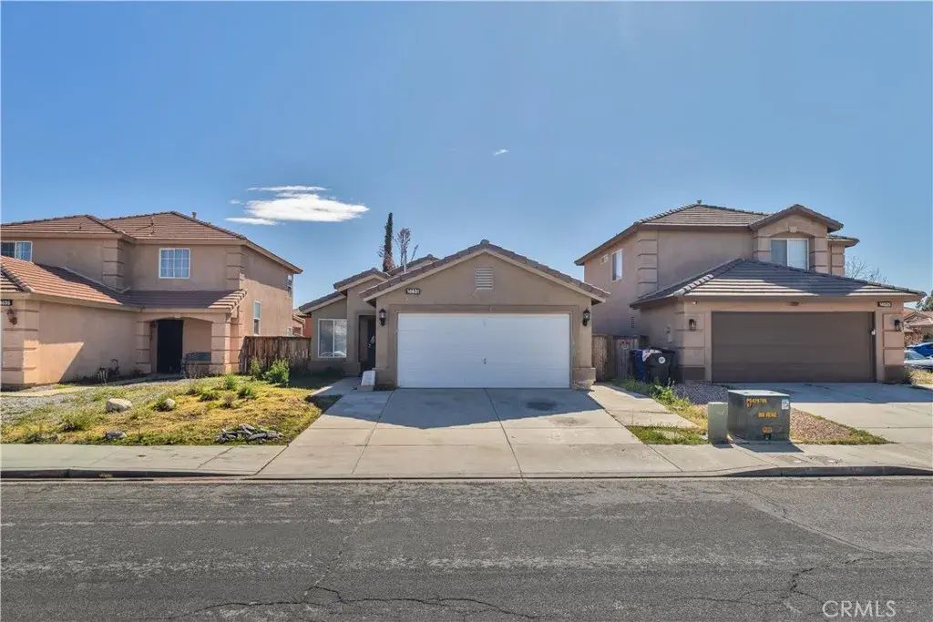 14631 Green River, Victorville