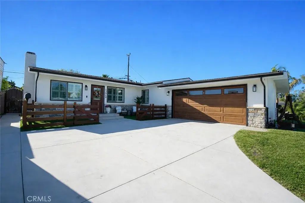 13949 Elmbrook, La Mirada