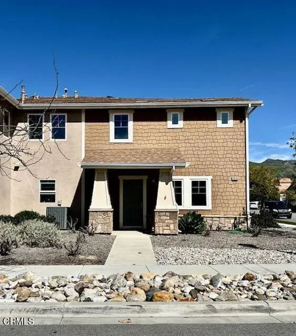 4045 Aurora Way, Piru