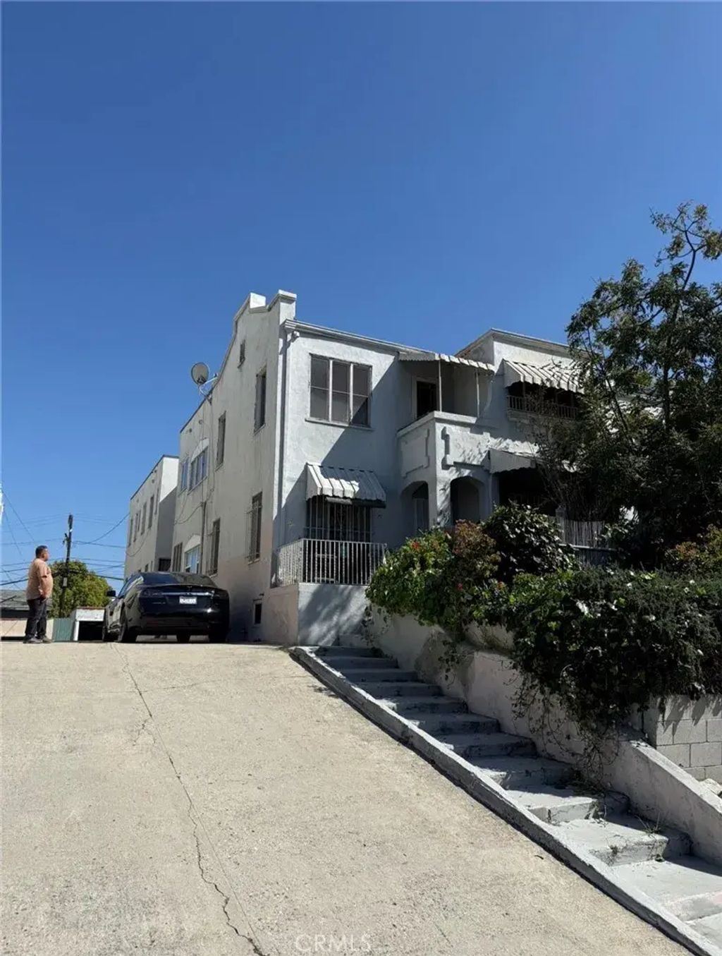 328 N Mariposa, Los Angeles