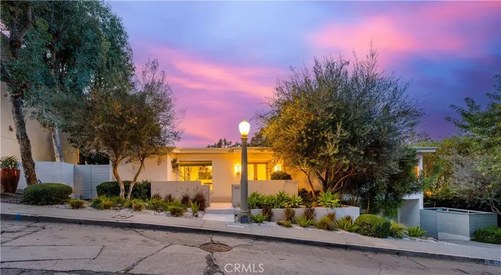 4011 Farmouth, Los Angeles