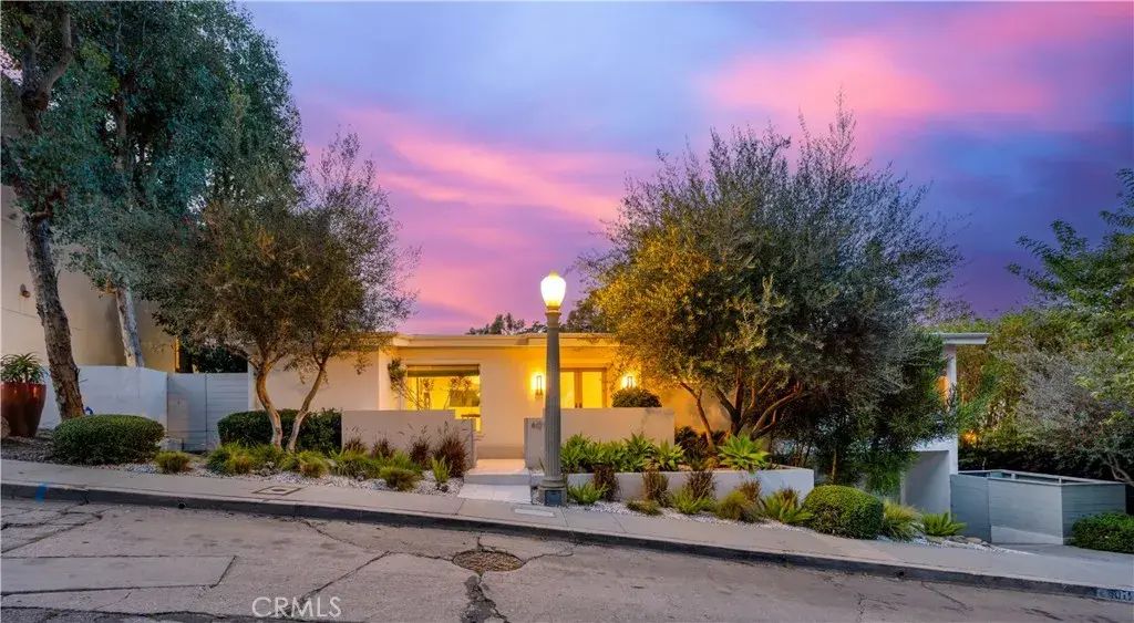 4011 Farmouth, Los Angeles