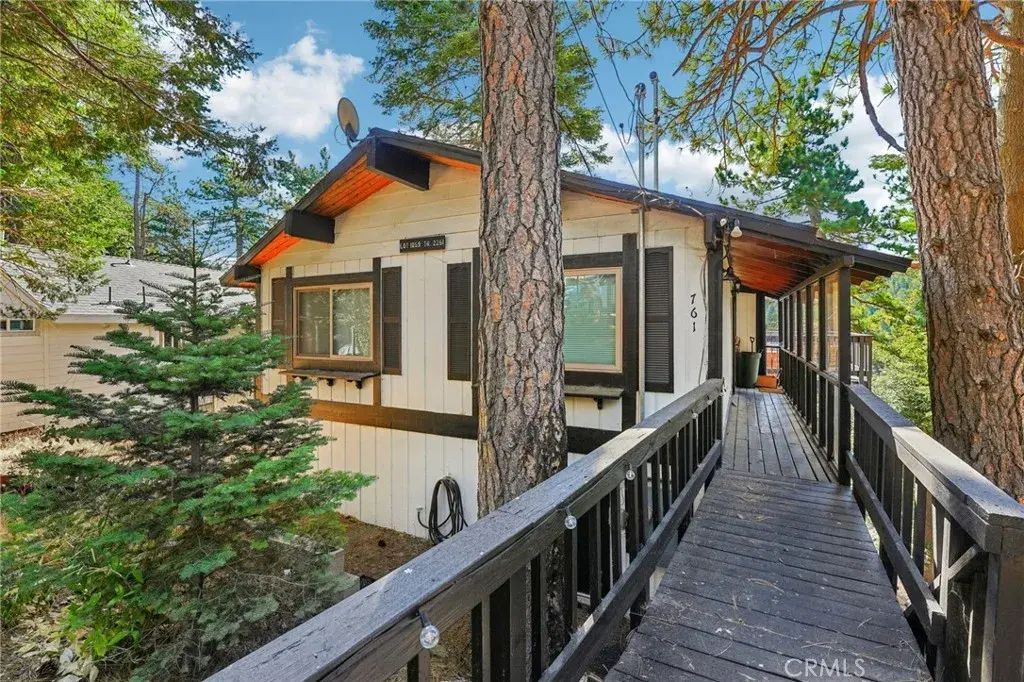 761 W Victoria Court, Lake Arrowhead