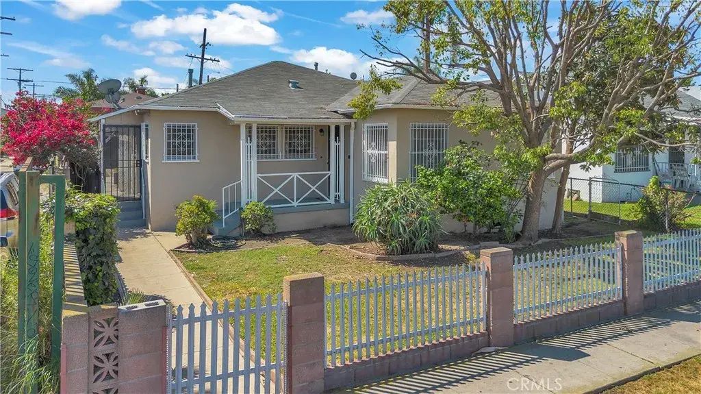 1018 E 73rd, Los Angeles