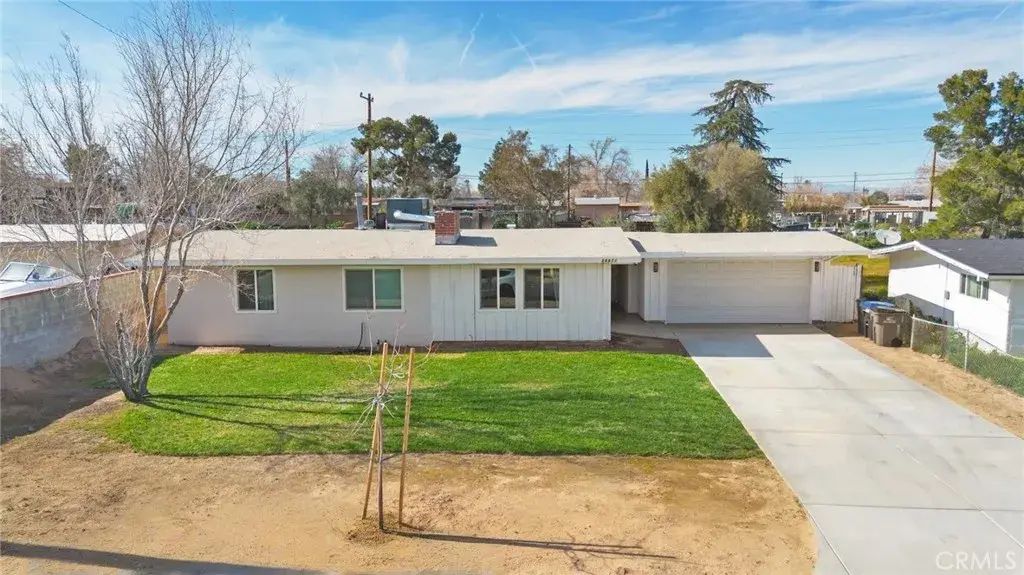 38871 Yucca Tree, Palmdale