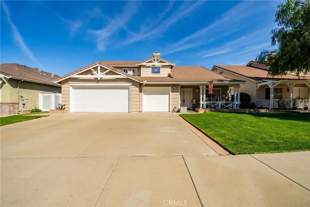 13120 Bay Meadows Court, Corona