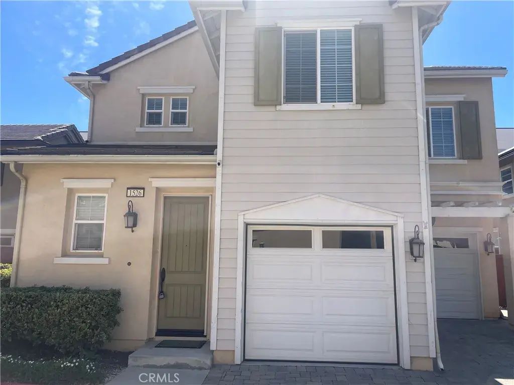 1526 Beacon, Upland
