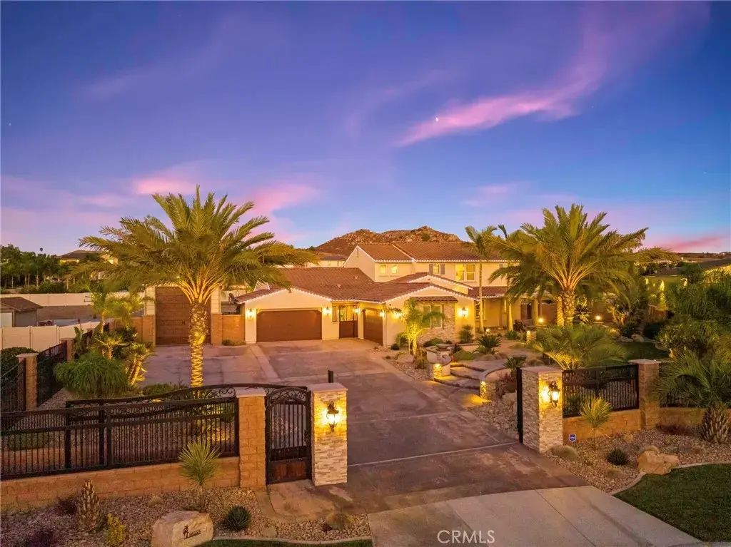 16555 Via Los Caballeros, Riverside
