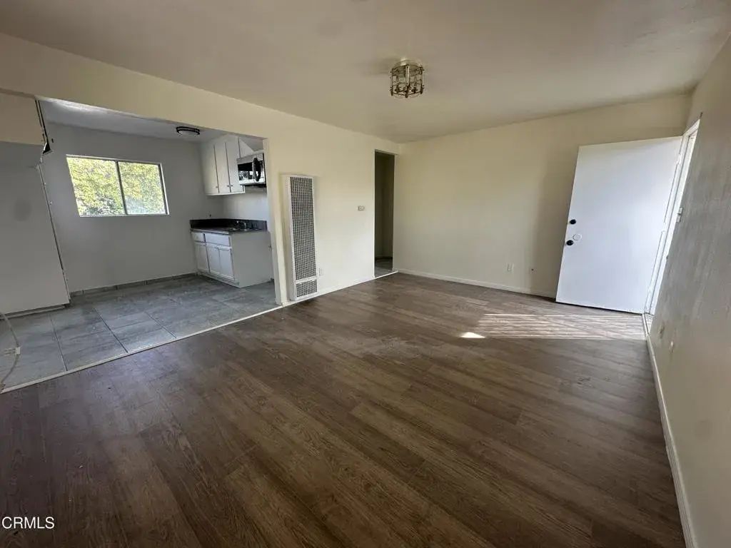 1165 E 42nd Place 1165, Los Angeles