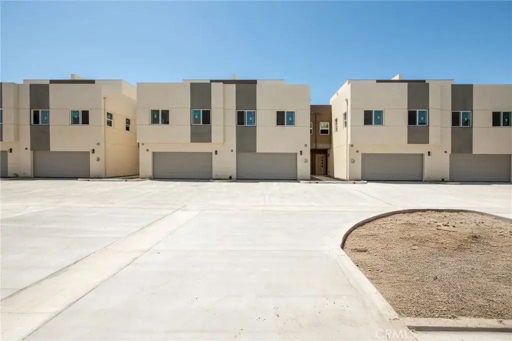1018 W 223rd Street 4, Torrance