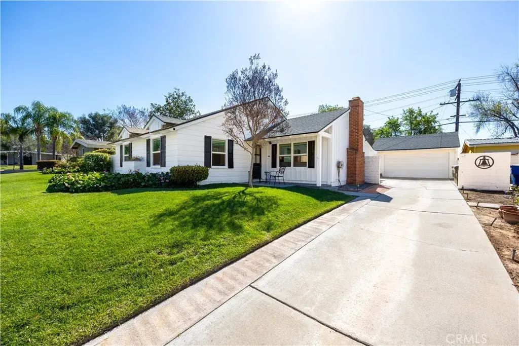 2924 Pecos, Riverside