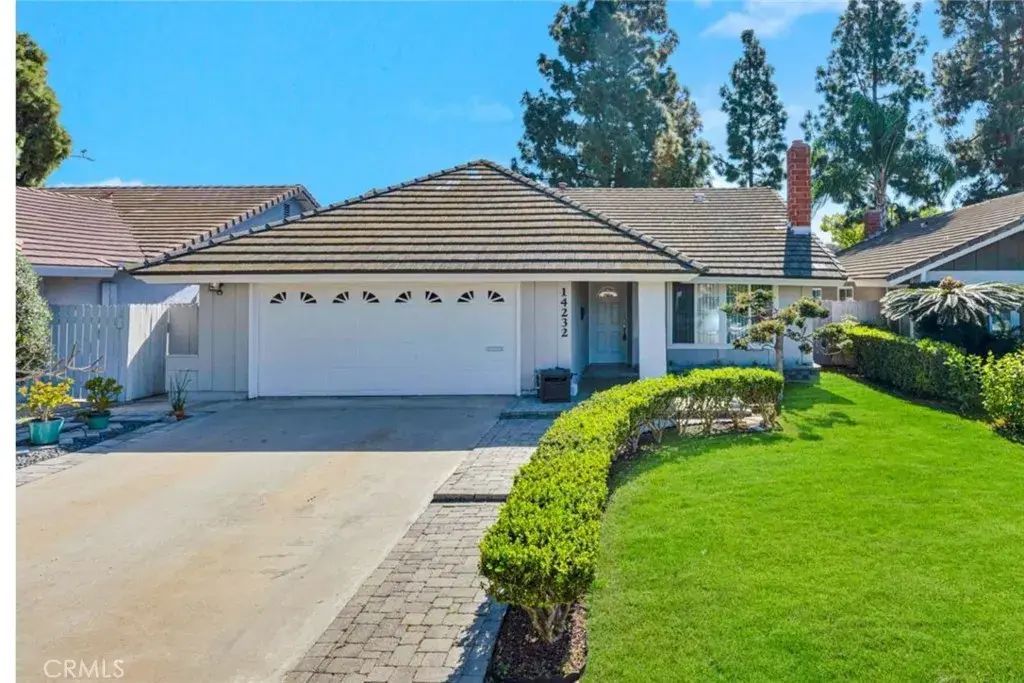 14232 Matisse Avenue, Irvine