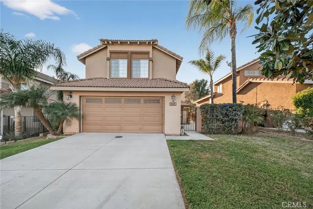 39825 Western Jay, Murrieta