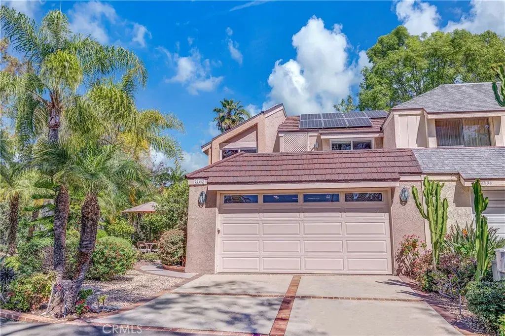 22482 Lake Forest Ln, Lake Forest