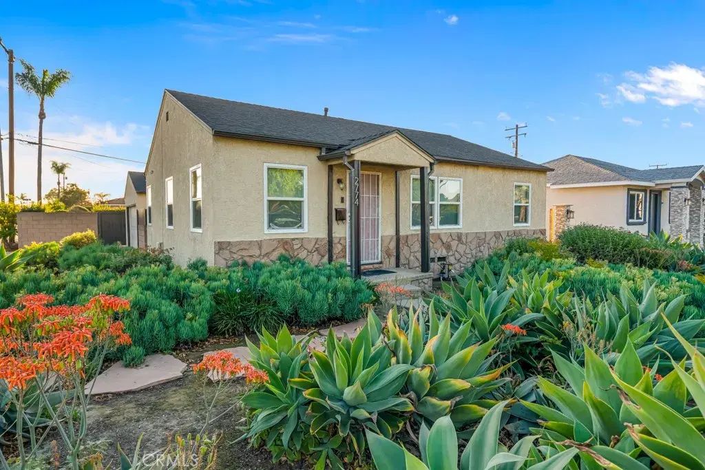 2774 Hayes Avenue, Long Beach