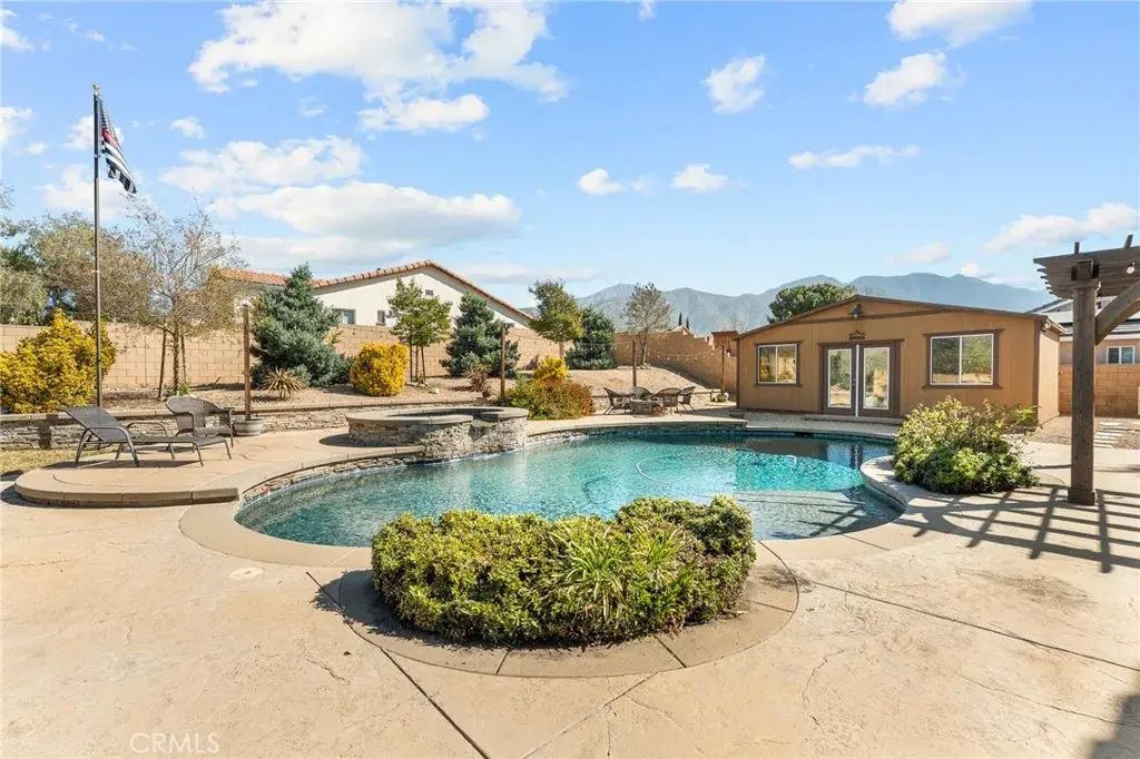 35316 Dry Creek Road, Yucaipa