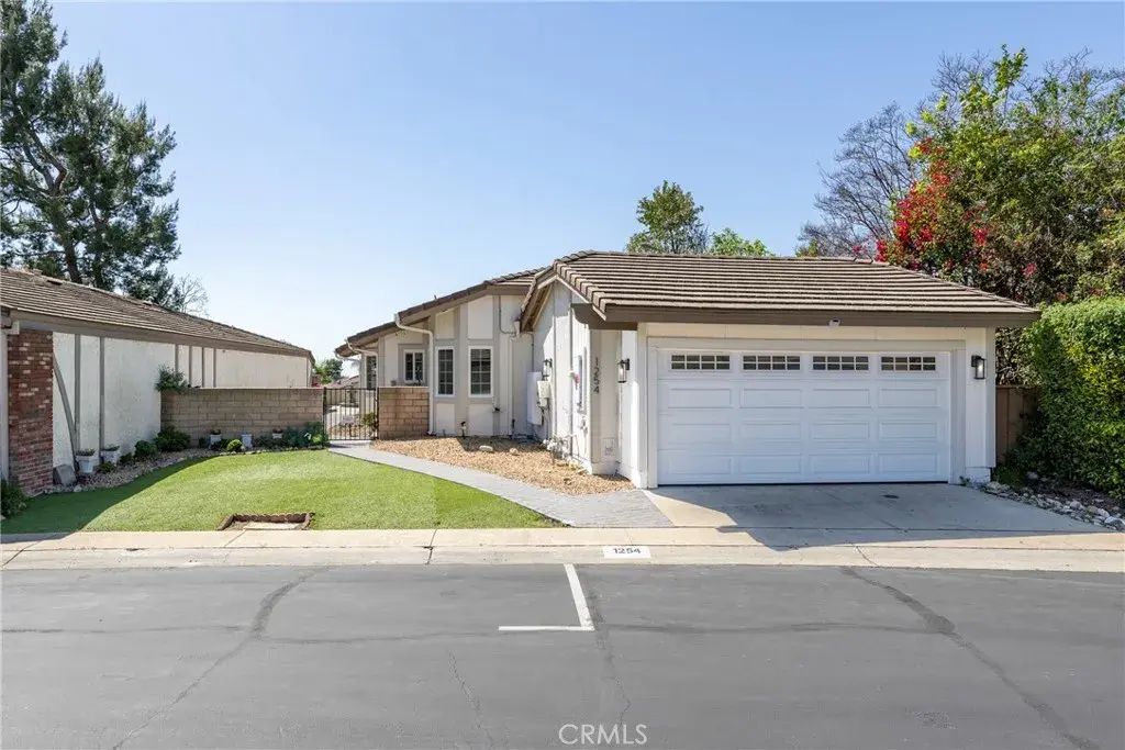 1254 Tamarisk, Upland