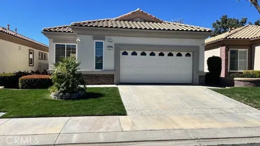 445 Sandpiper, Banning