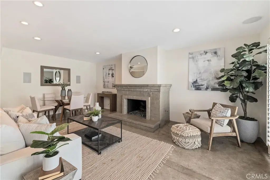 1140 Manhattan Beach D, Manhattan Beach