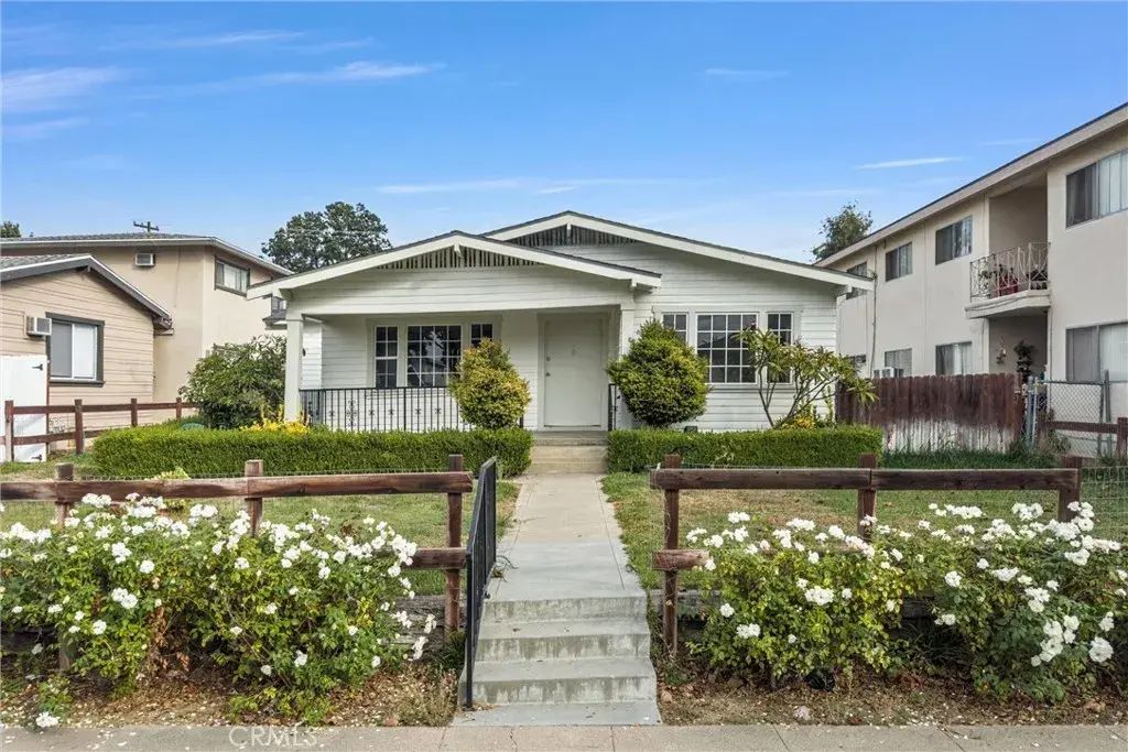 7924 Bright Avenue, Whittier