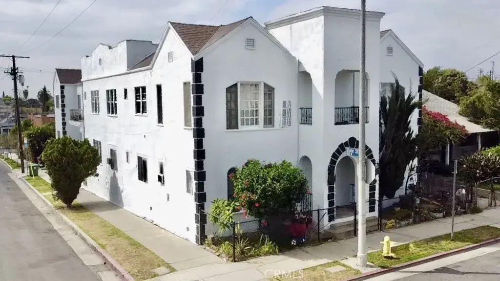 919 Stone, Los Angeles