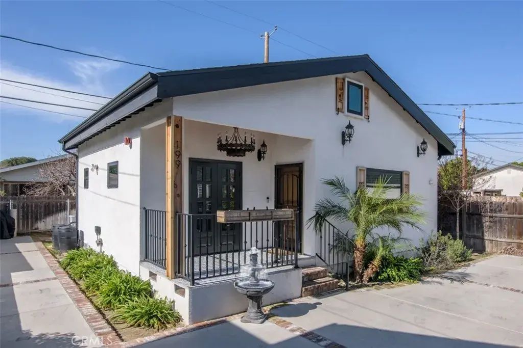 199 N Myers Street, Burbank