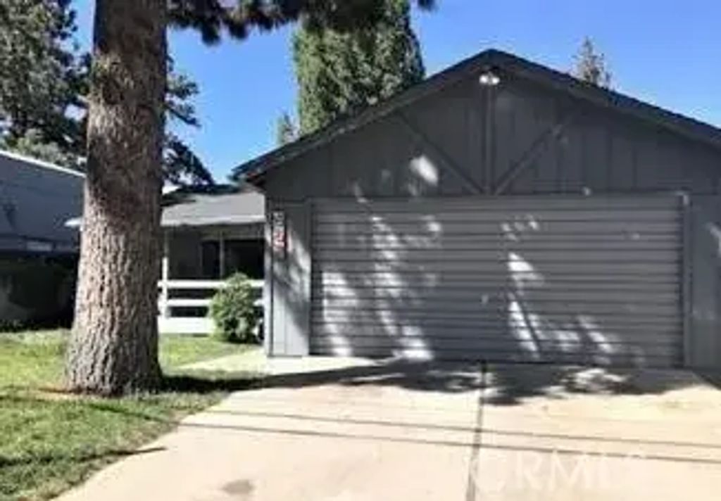 657 W Valley, Big Bear City