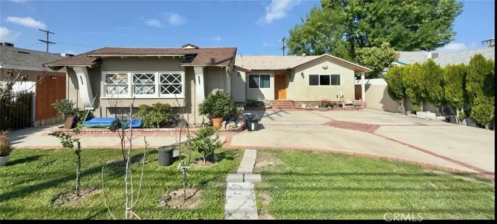 5921 Fallbrook Avenue, Woodland Hills