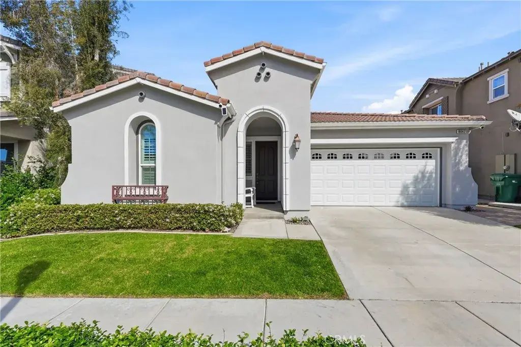 8042 Englesma, Chino