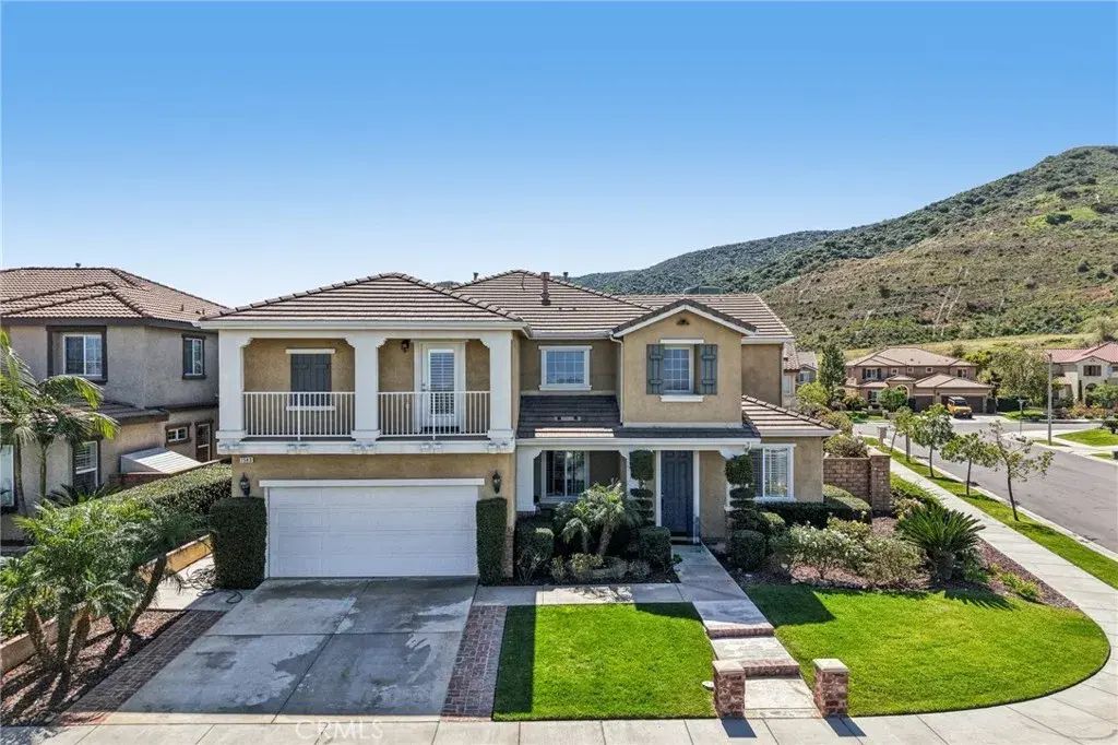 7543 Summer Day Drive, Corona