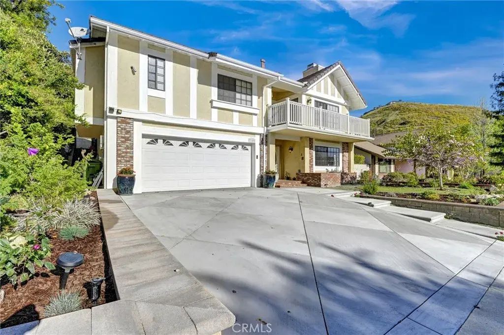 7159 Castle Peak, West Hills