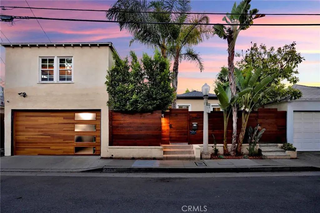 3374 Floyd, Los Angeles