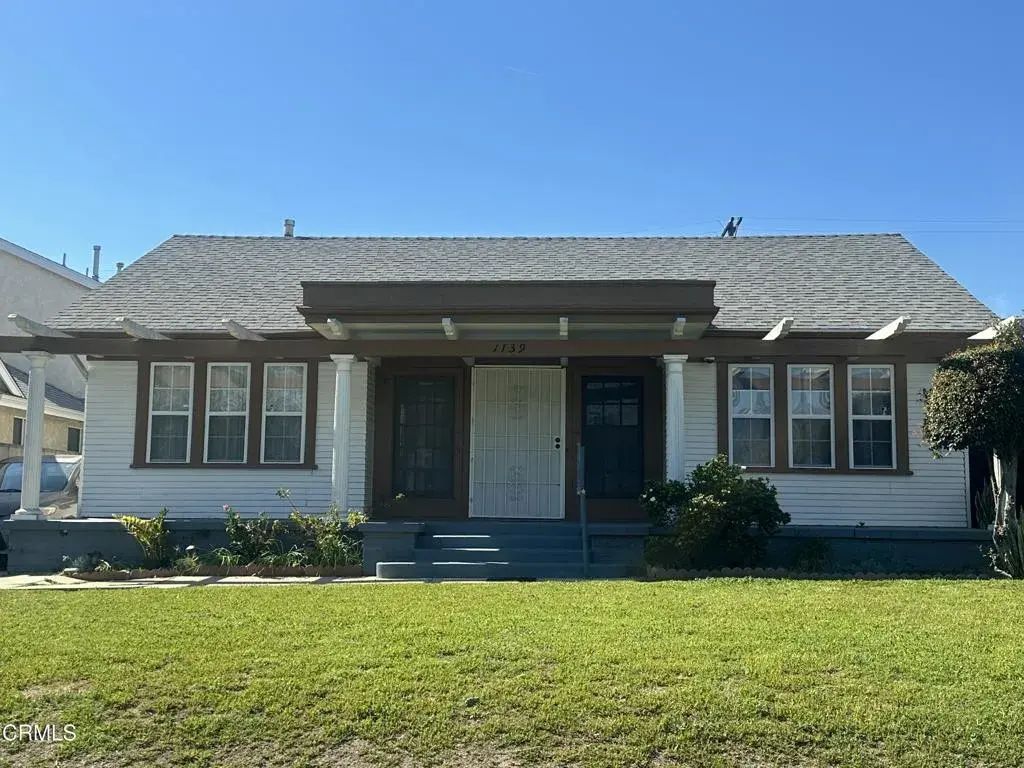 1139 N Heliotrope Drive, Los Angeles