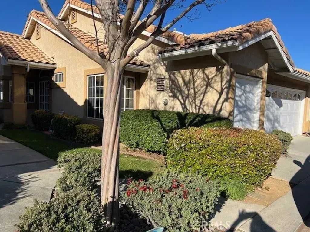 5451 Trevino, Banning