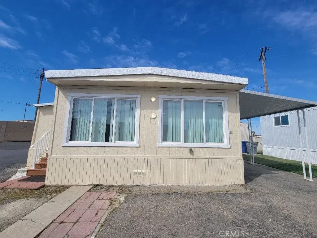2151 E Pacheco Space 20, Los Banos